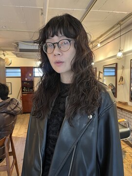 フランチェスカ(Francesca) オン眉パーマ/ロングパーマ/レイヤーパーマ/くるくるパーマ