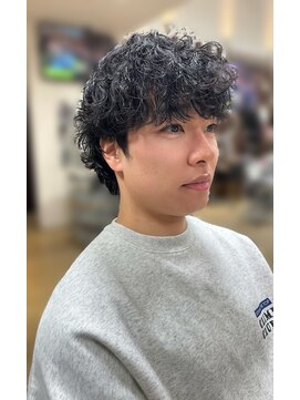 アートランドユージン(art land u-jin) 波巻きパーマ