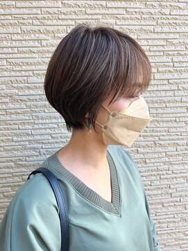 バーチョ(bacio) 20代30代40代小顔骨格矯正ショート【麻生/札幌ショート/白髪】