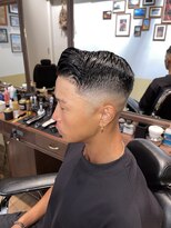 カムレイドフォーライフ(COMRADE 4 LIFE)&nbsp;担当西村　ポンパドール