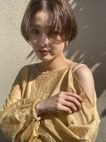 ソルトウォーター(SALT WATER) ニュアンスショート　オリーブベージュ　小顔　ハンサムショート