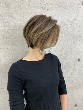 イキ 表参道(iki omotesando) モード/無造作ウェーブ/大人ガーリー[表参道駅]