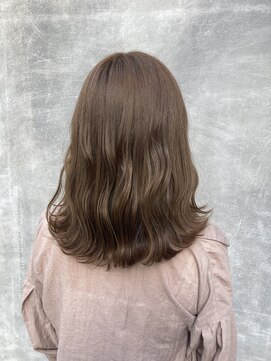 アオノバ バイ ラバーズ(Aono'Ba by LOVERS) 【透明感】<<アッシュミルクティー>>