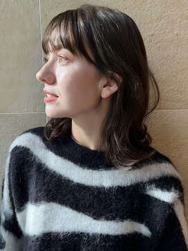 ビュートリアム265(BEAUTRIUM 265) ◎ミディアム/くびれレイヤー/レイヤーカット/顔周りカット/銀座