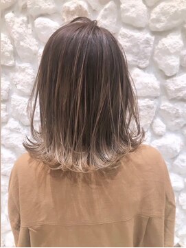 モアナバイヘッドライト 小田原店(Moana by HEADLIGHT) Moana【小田原】#バレイヤージュ#ハイライト#ミディアム