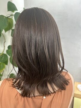 インビテーション(invitation) ラベンダーショコラカラー◎くびれヘア