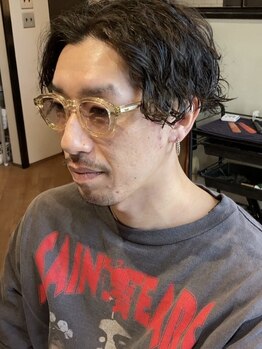 グランドセントラルストア(GRAND centralstore)の写真/【ワンランク上を目指す男のサロン】バーバーならではのカット&シェービングでビジネスシーンもばっちり◎