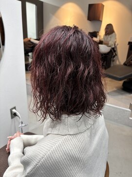 グラフ 立川(Graph.) ミディアムボブウェーブパーマチェリーピンク