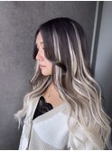 シルバーカラー×エクステバレイヤージュ風