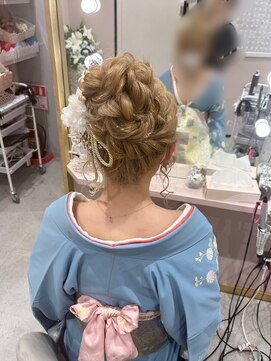 リアン(lien) 高めルーズアップ