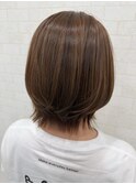 くびれボブ　ナチュラルブラウン
