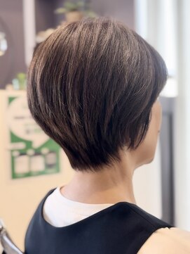 ワイボンドヘアー(Y bond hair) 似合わせカット40代50代60代ショートボブくびれレイヤーボブ