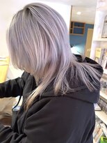 ブレイズヘアー(BLAZEhair)&nbsp;【ハイトーンロング】ホワイト×ブリーチ３回
