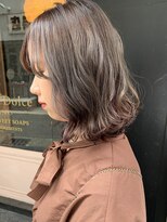 ココロ(COKORO)&nbsp;ラベンダーインナーカラー.元町/三ノ宮