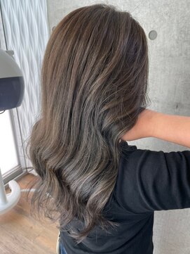 ジュジュル 稲毛本店(jujur) 透明感カラー/ロング/カーキグレージュ/大人かわいい【稲毛】