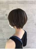 20代30代40代大人可愛い小顔透明感オリーブアッシュショート