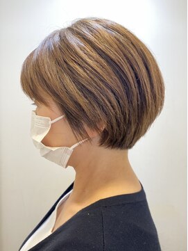 レンジシキチジョウジ (RENJISHI KICHIJOJI) 襟足ギリギリのショートボブ【RENJISHI 宮本】