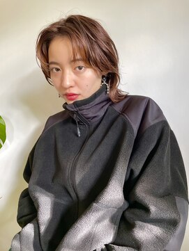 ソーイ ヘアー 平尾(soi hair) 【soi・ソーイ】外はねミディアムウルフ