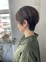 ゼストプラス(ZEST plus)&nbsp;横顔美人なショートスタイル