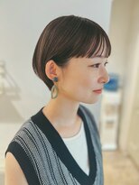 ホリデイズ ケアアンドスパ 練馬 豊島園(HOLIDAYS)&nbsp;【HOLIDAYS】ぱっつん前髪×耳かけ丸みショートボブ