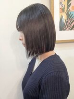 ローレン(LOREN)&nbsp;ミルクティーベージュぷつっとボブケアブリーチ 梅田