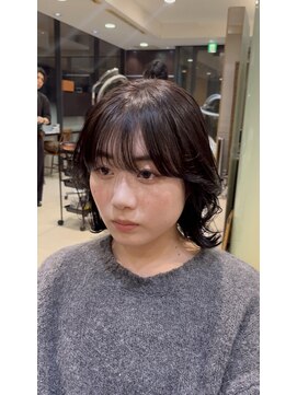 アメリ バイ アピッシュ(Amelie by apish) ボブパーマ/外ハネパーマ