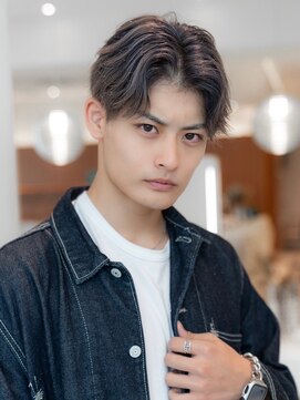 イオ 本厚木(io) メンズバレイヤージュセンターパート刈り上げグレージュカラー