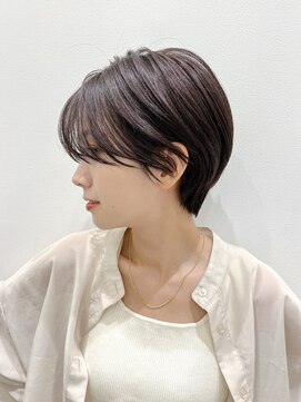 トルネード(TORNADO) 大人ショート丸みひし形くびれ前下がり薄め前髪丸顔K20240207