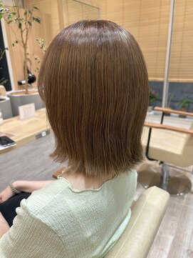 ボネッカ 鶴見(BONECCA) 透明感抜群♪ナチュラルベージュ【柳澤優名】