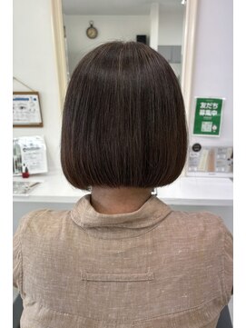 アトリーチェ 六科店(ATTRICE) 大人ボブ