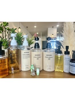 【元町駅/徒歩3分】髪のクセやうねりが気になる方に♪ダメージを抑えて、まとまりのある髪へ導いてくれる。