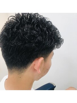 ピープスヘアー(peeps hair) メンズパーマ