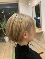 マホロ(mahoro) 明るめボブ