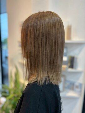 ホワイトストーン WHITE STONE 透明感ベージュストレートデザインカラー