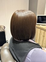 カミケンガレリア(kamiken. galleria) ブリーチなし透明感ベージュ大人ボブ【カミケンガレリア/郡山】