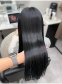 ロングヘアーブルーブラック　髪質改善 Period.松阪
