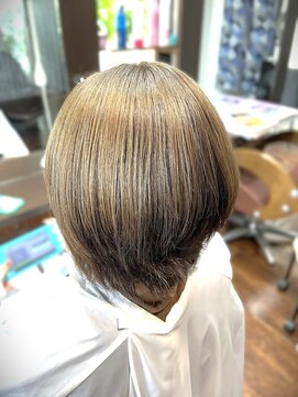 ビギンズ ヘア コウベ(BEGINS HAIR KOBE) 白髪ぼかしカラー