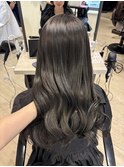 透明感暗髪 グレージュカラー