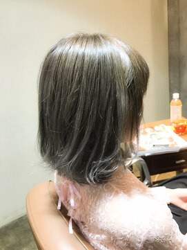 サロンドミルク 原宿(salon de MiLK) カーキグレージュ×ボブ