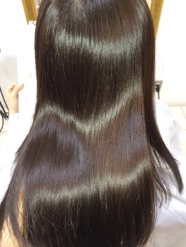 フォルテ 横浜店(FORTE) 【髪質改善】天使の輪 自社開発 プラチナトリートメント【横浜】