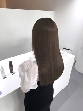 レフ(LEF) カフェオレベージュ/ダブルカラー/ケアブリーチ/ハイトーン