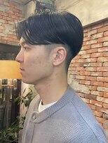 アンリ(Henri)&nbsp;[オカダケント]センターパートヘア