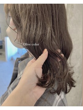 アルドラ(ALUDRA) グレージュ