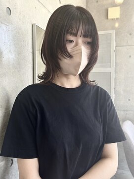 リコ(liko) ウルフカット×暖色カラー