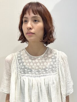 ジョニアンドロージ(Joni & Rougy) ショートバングとウェーブボブ