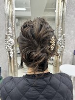 ハイバレーヘアーメゾン(HIGH VALLEY HAIRMAISON) ヘアセットふわふわシニョンお団子岡山南中央町