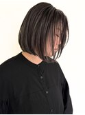 ハイライト白髪ぼかしダブルカラーインナーカラーショートボブ