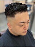 メンズフェードカット爽やかパーマ短めツーブロック