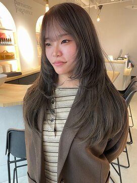 スティル ヘアアンドアイラッシュ(STILL hair&eyelash) ザクザクレイヤーカット×透けるグレージュcolor