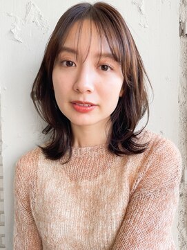アグノス 青山(Agnos) イメチェンミディ前髪ナチュラルカールくびれミディアム
